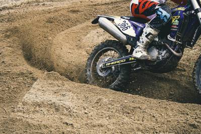 Essential Dirt Bike Accessories for Every Rider