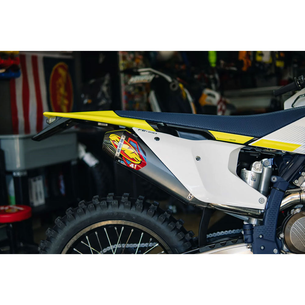 FMF Factory-4.1 RCT Aluminum Silencer with Carbon End Cap#45699