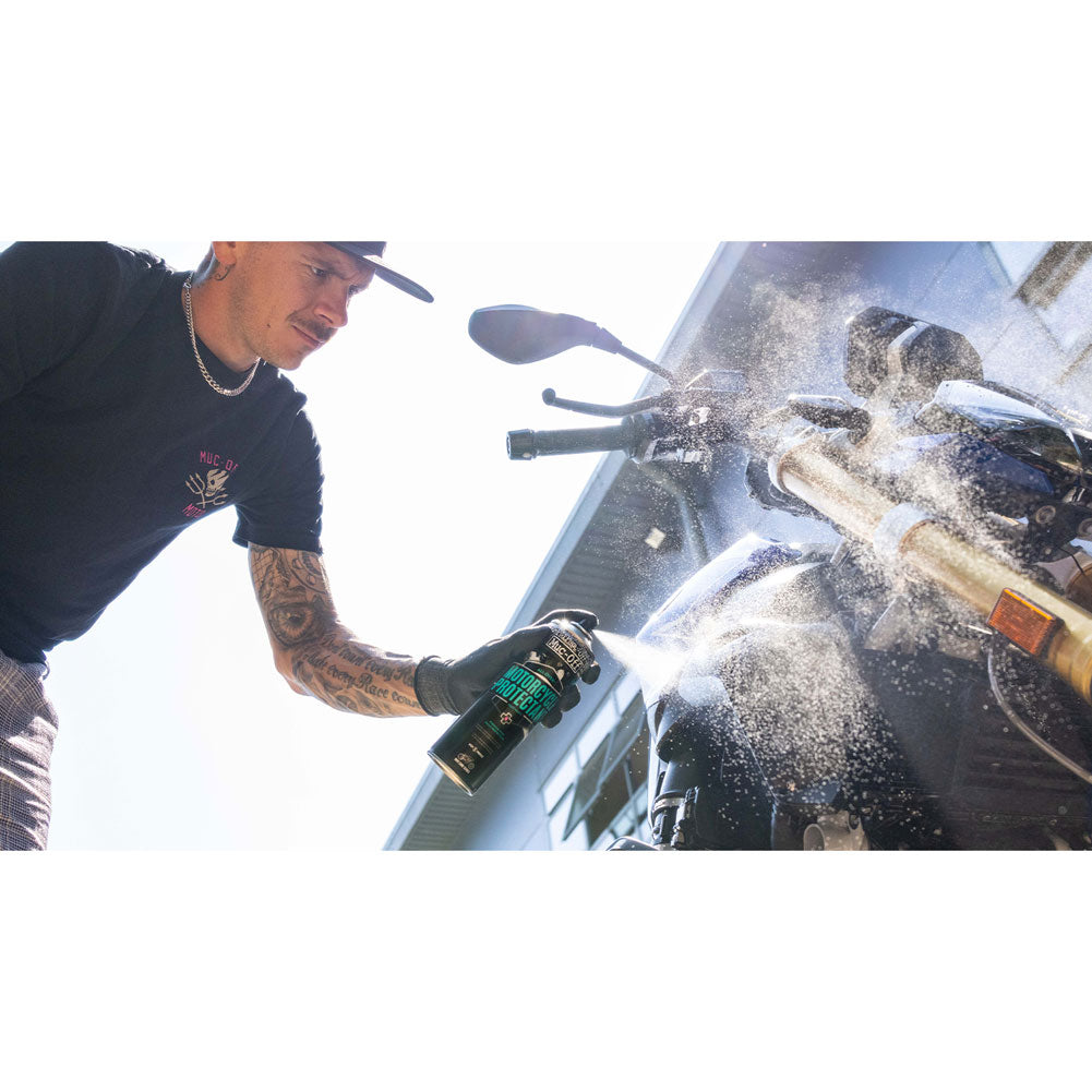 Muc-Off 8 in 1 Motorcycle Cleaning Kit#21197US